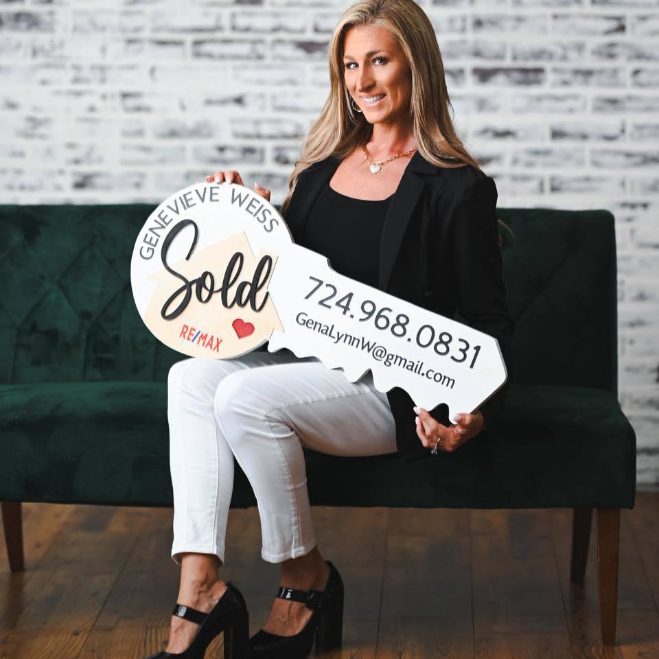 Re/Max Select Realty - Genevieve Weiss